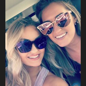 Meet your Posher, Katey